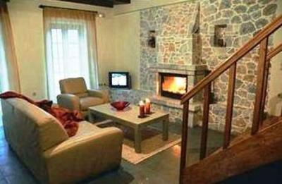 фото отеля Guesthouse Apirathes