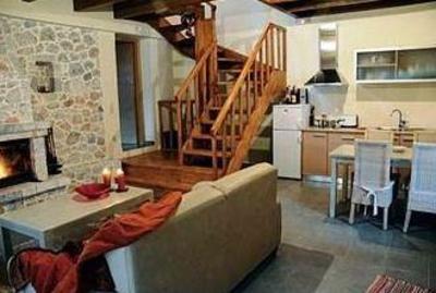 фото отеля Guesthouse Apirathes