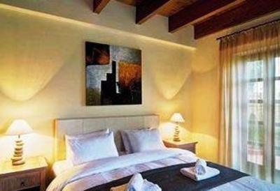фото отеля Guesthouse Apirathes