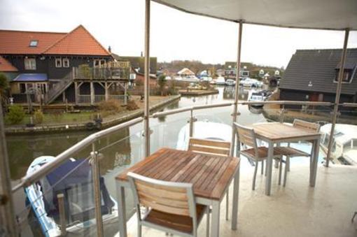 фото отеля The Boat House Wroxham