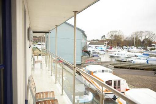 фото отеля The Boat House Wroxham