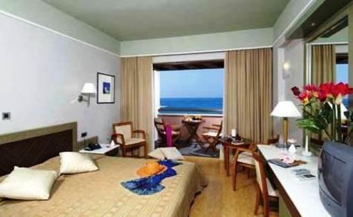 фото отеля Porto Platanias Beach Resort