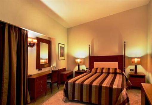фото отеля Porto Platanias Beach Resort