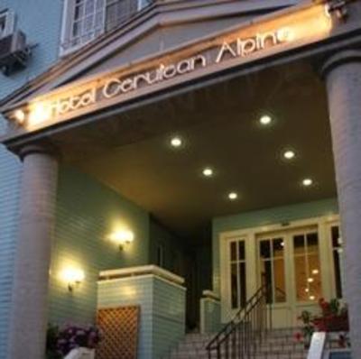 фото отеля Hotel Cerulean Alpine