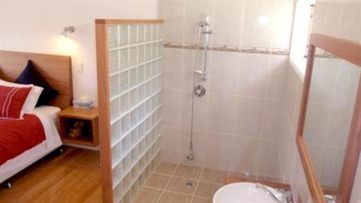 фото отеля Coverdales Bed & Breakfast