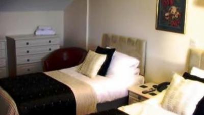 фото отеля The Tally Ho Inn Tenbury Wells