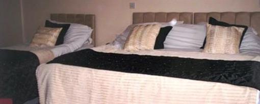 фото отеля The Tally Ho Inn Tenbury Wells