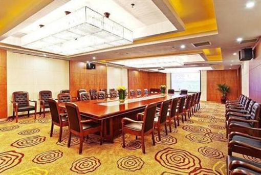 фото отеля Xinhe Zhongzhou International Hotel
