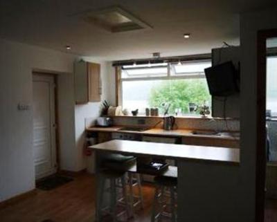 фото отеля Attic Apartment