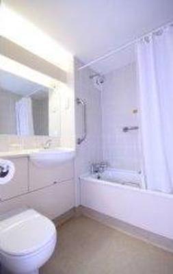 фото отеля Travelodge Ipswich Beacon Hill