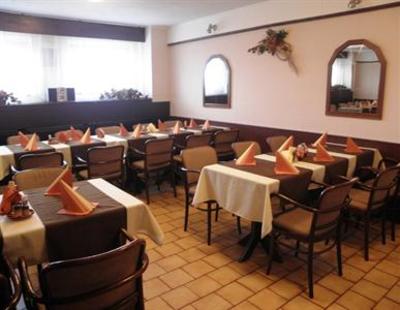 фото отеля Hotel Milotel Olomouc