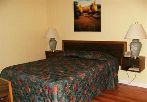 фото отеля River Heights Motel