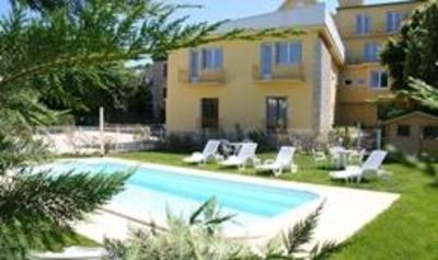 фото отеля Le News Hotel Souillac