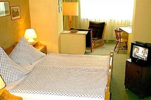 фото отеля Hotel Hanseatic Wuppertal