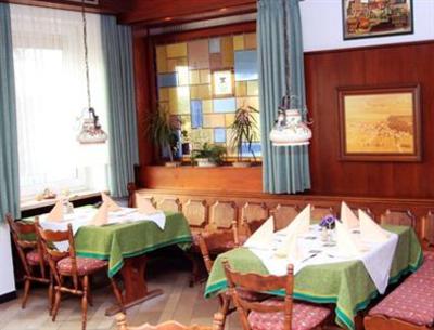 фото отеля Messe-Tagungshotel Zum Jaegerheim