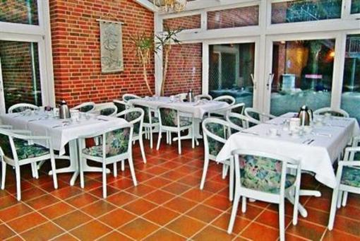 фото отеля Messe-Tagungshotel Zum Jaegerheim