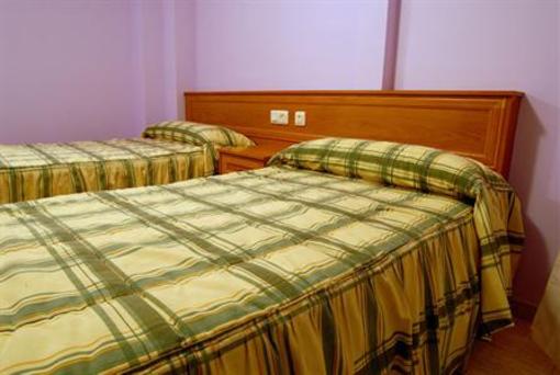 фото отеля Hostal Alcazaba