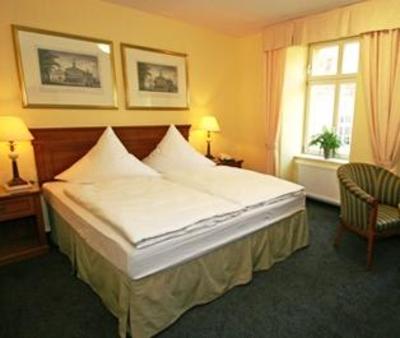 фото отеля Deckerts Hotel am Katharinenstift