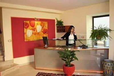 фото отеля Hotel Orleans