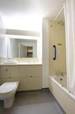 фото отеля Travelodge Hotel Lancaster