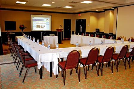фото отеля Holiday Inn Express Hotel & Suites Halifax Airport