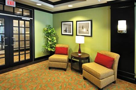 фото отеля Holiday Inn Express Hotel & Suites Halifax Airport