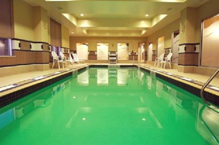 фото отеля Holiday Inn Express Hotel & Suites Halifax Airport