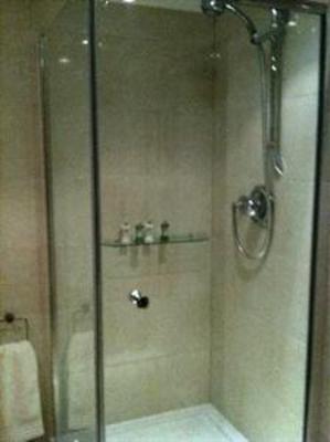 фото отеля The Orchard Barn Guest House Chertsey
