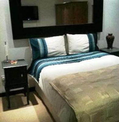 фото отеля The Orchard Barn Guest House Chertsey