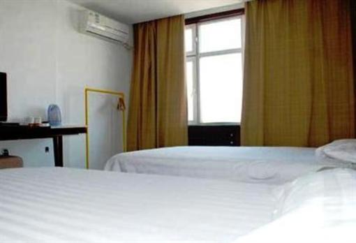 фото отеля Urumqi Qilu Barin Hotel