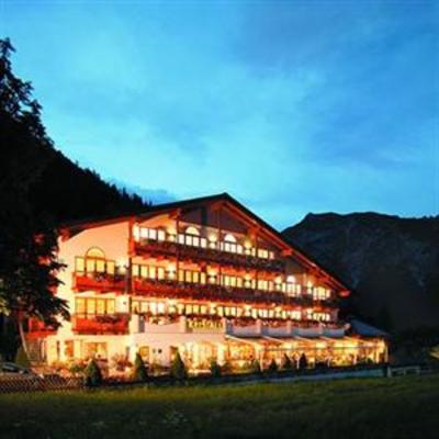 фото отеля Verwohnhotel Kristall Pertisau