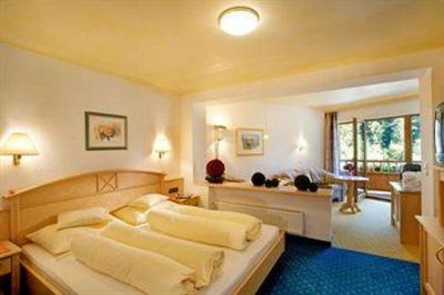 фото отеля Verwohnhotel Kristall Pertisau