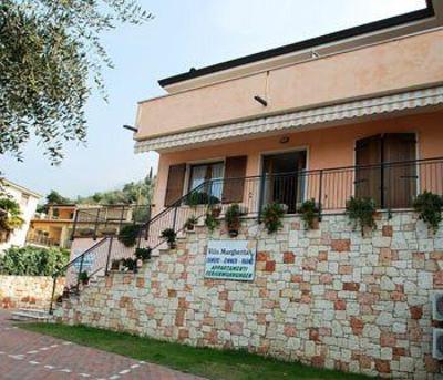 фото отеля Villa Margherita Residence Brenzone
