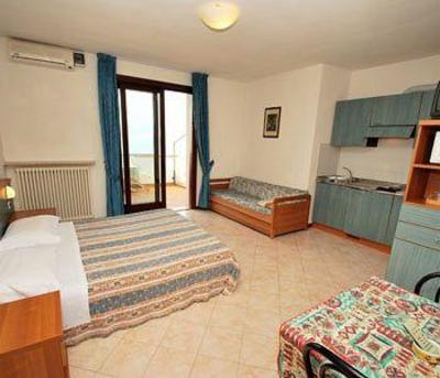 фото отеля Villa Margherita Residence Brenzone