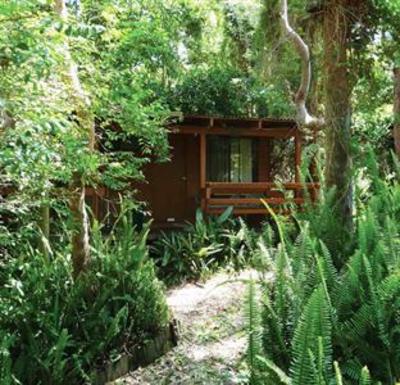 фото отеля Samurai Beach Bungalows Port Stephens YHA
