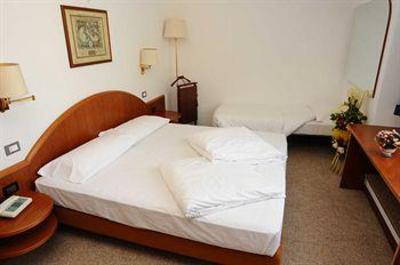 фото отеля Hotel Meuble Stelvio