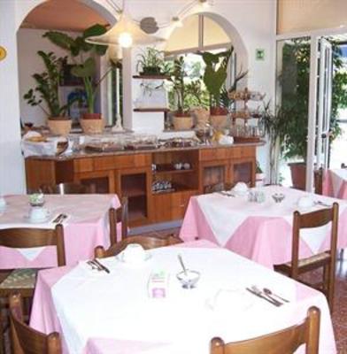 фото отеля Pensione Imperia Hotel Lignano Sabbiadoro