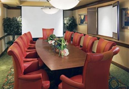 фото отеля Courtyard by Marriott Fort Smith Downtown