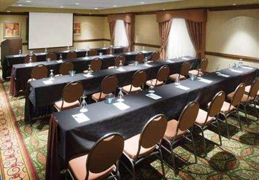фото отеля Courtyard by Marriott Fort Smith Downtown