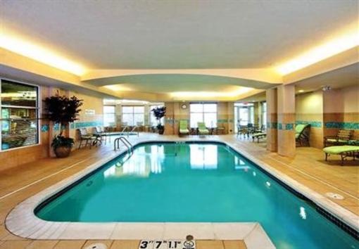 фото отеля Courtyard by Marriott Fort Smith Downtown