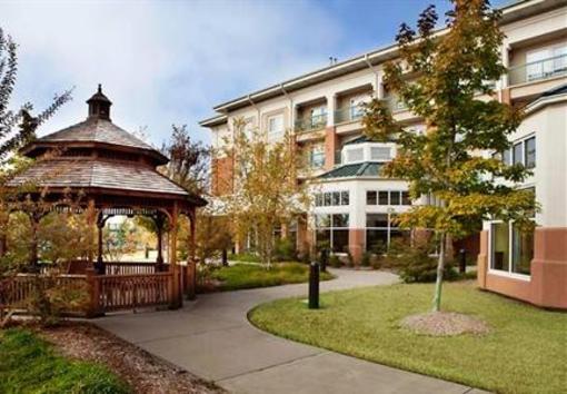фото отеля Courtyard by Marriott Fort Smith Downtown