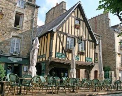 фото отеля Au Vieux Saint Sauveur