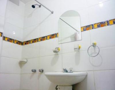 фото отеля Corona Suite Hotel