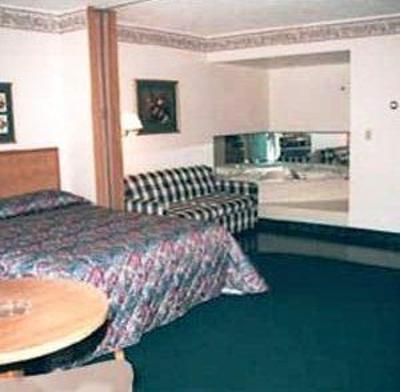 фото отеля Budget Host Inn Grand Rapids