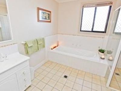 фото отеля Emaroo Tramway Cottage Broken Hill