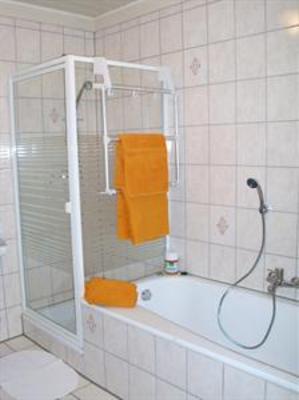 фото отеля Ferienwohnungen im Wellnesshaus Hurth