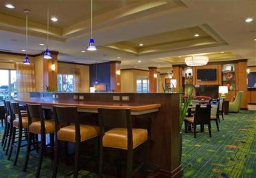 фото отеля Fairfield Inn & Suites Montgomery EastChase