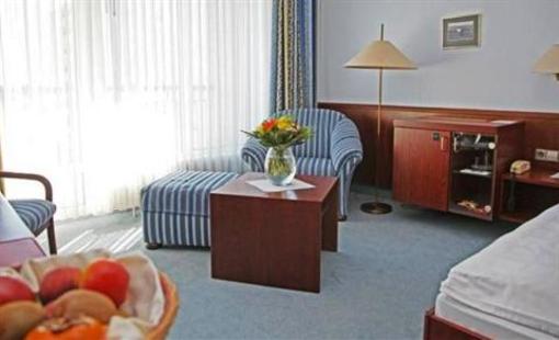 фото отеля Leine Hotel