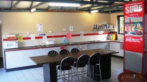 фото отеля Noosa Backpackers Resort