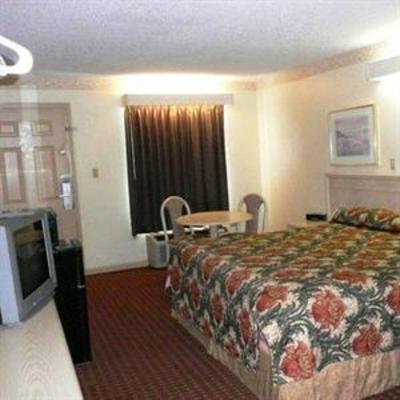 фото отеля Southern Inn Lumberton
